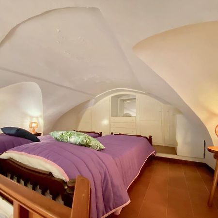 Holidaycasa Romano - Vacanza Nel Cuore Di Sperlonga Luaran gambar