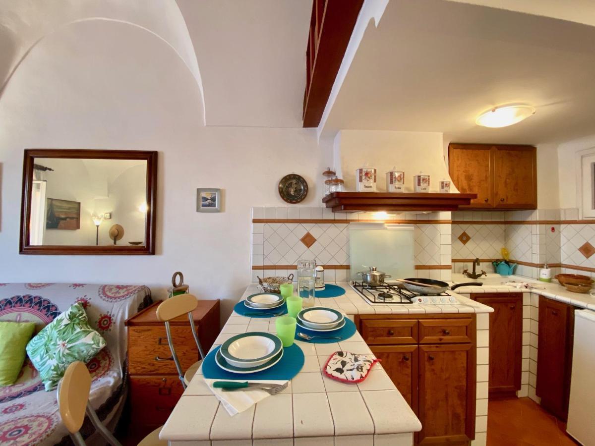 Holidaycasa Romano - Vacanza Nel Cuore Di Sperlonga Luaran gambar