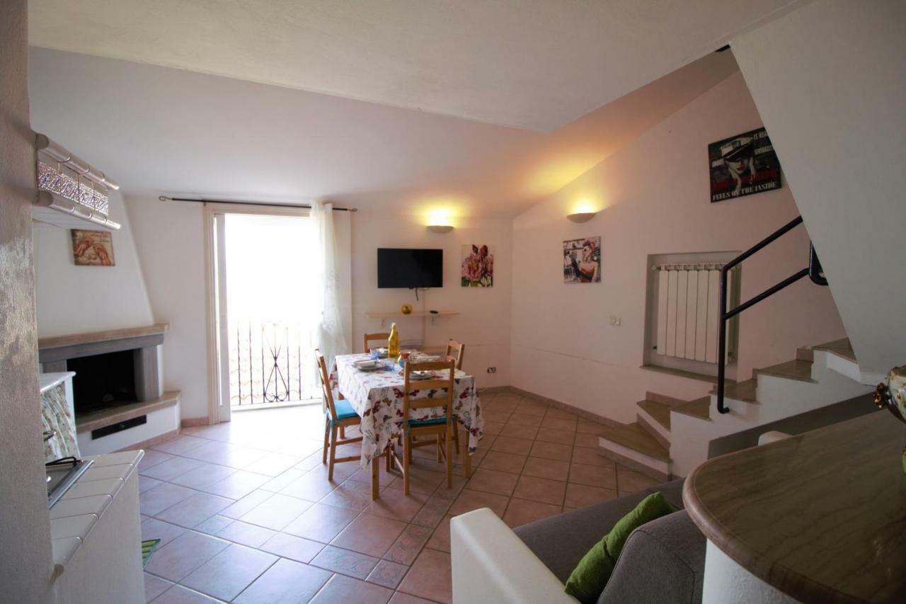 Holidaycasa Romano - Vacanza Nel Cuore Di Sperlonga Luaran gambar